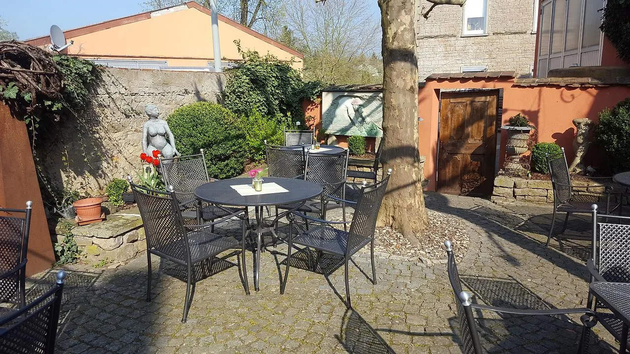 여관 Gasthaus Krone 비젠티드